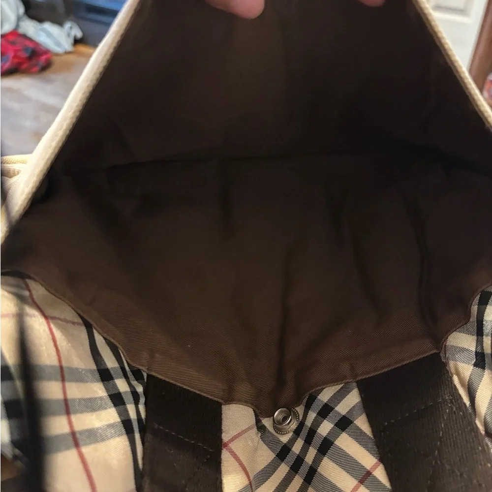 Burberry blue label Tote Bag with Signature Design with COA dust bag - Picture 14 of 17